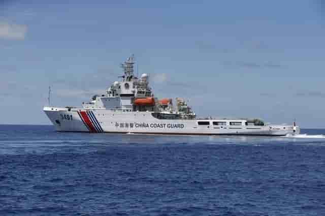 Chinois et russes vont effectuer des manoeuvres militaires en mer de chine meridionale a partir de lundi