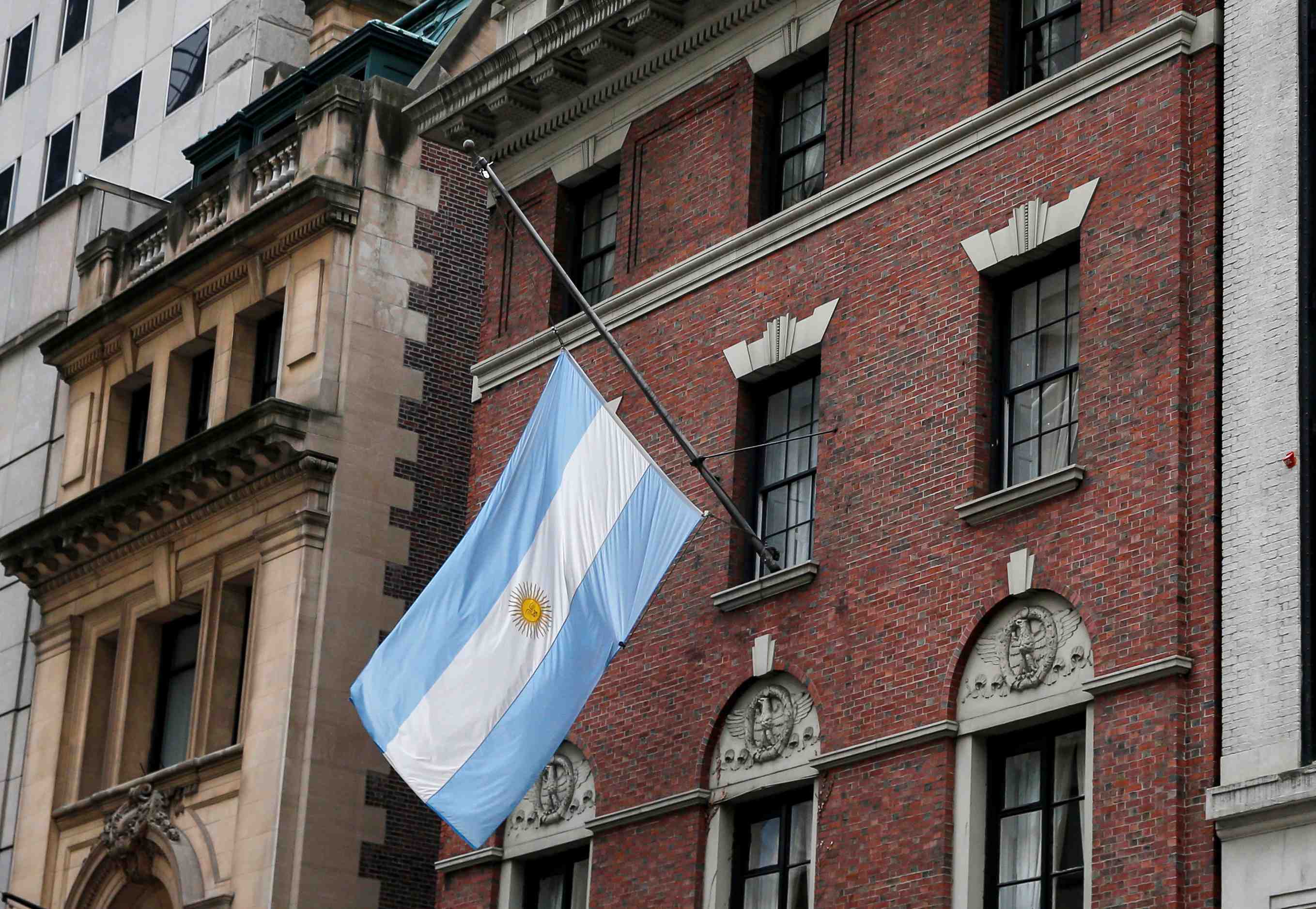 Le fmi etudie la demande de l'argentine de deblocage anticipe des fonds