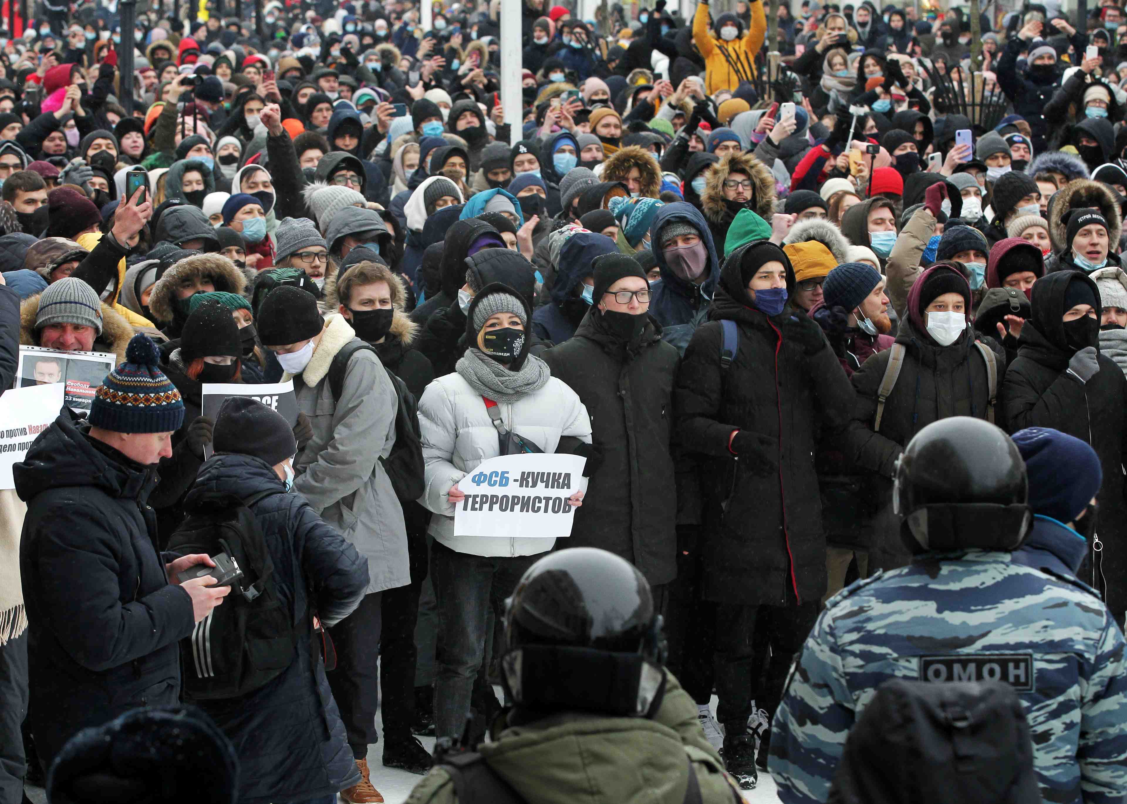 Le royaume-uni se dit preoccupe par les interpellations de manifestants pacifiques