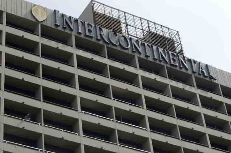 Un fonds exhorte IHG à examiner une offre d'achat