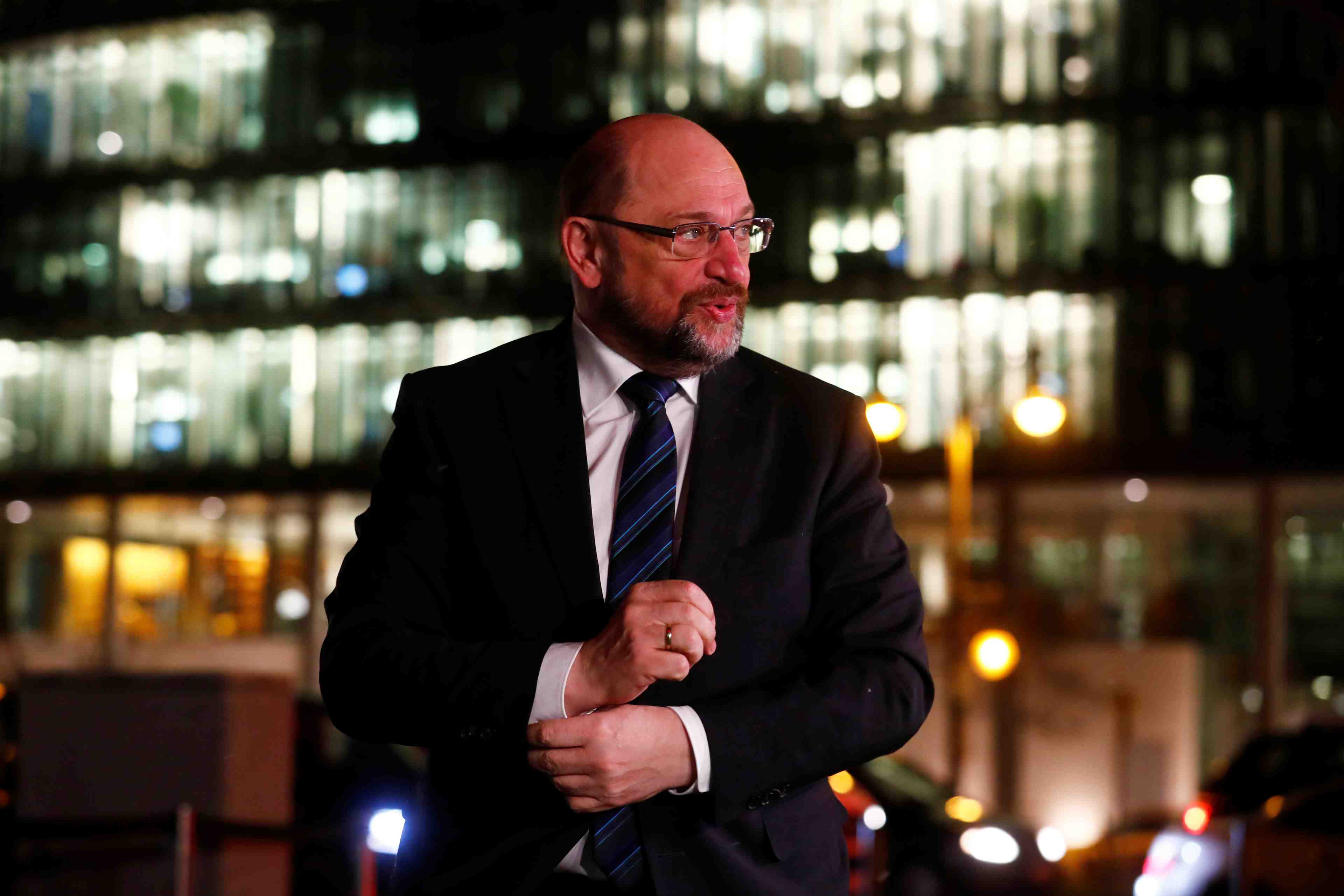Allemagne: un flux d'adhesions au spd fait craindre pour la "groko"
