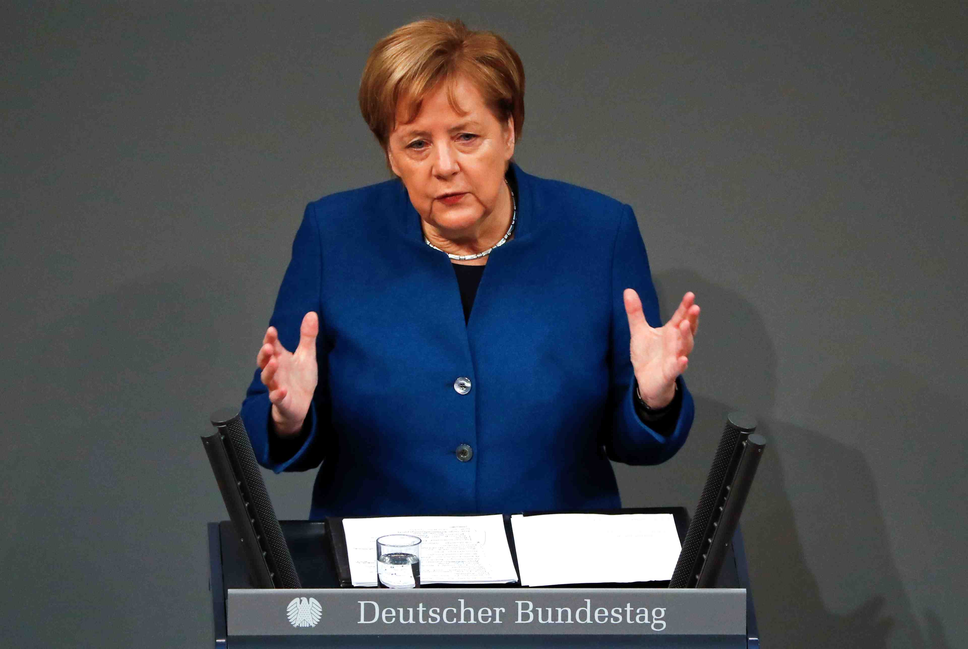 Brexit: merkel espere un accord avec l'espagne d'ici dimanche