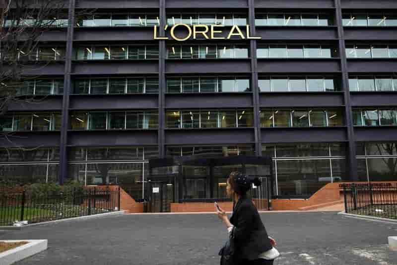 L'Oréal signe la vente à Nestlé de sa part dans Galderma