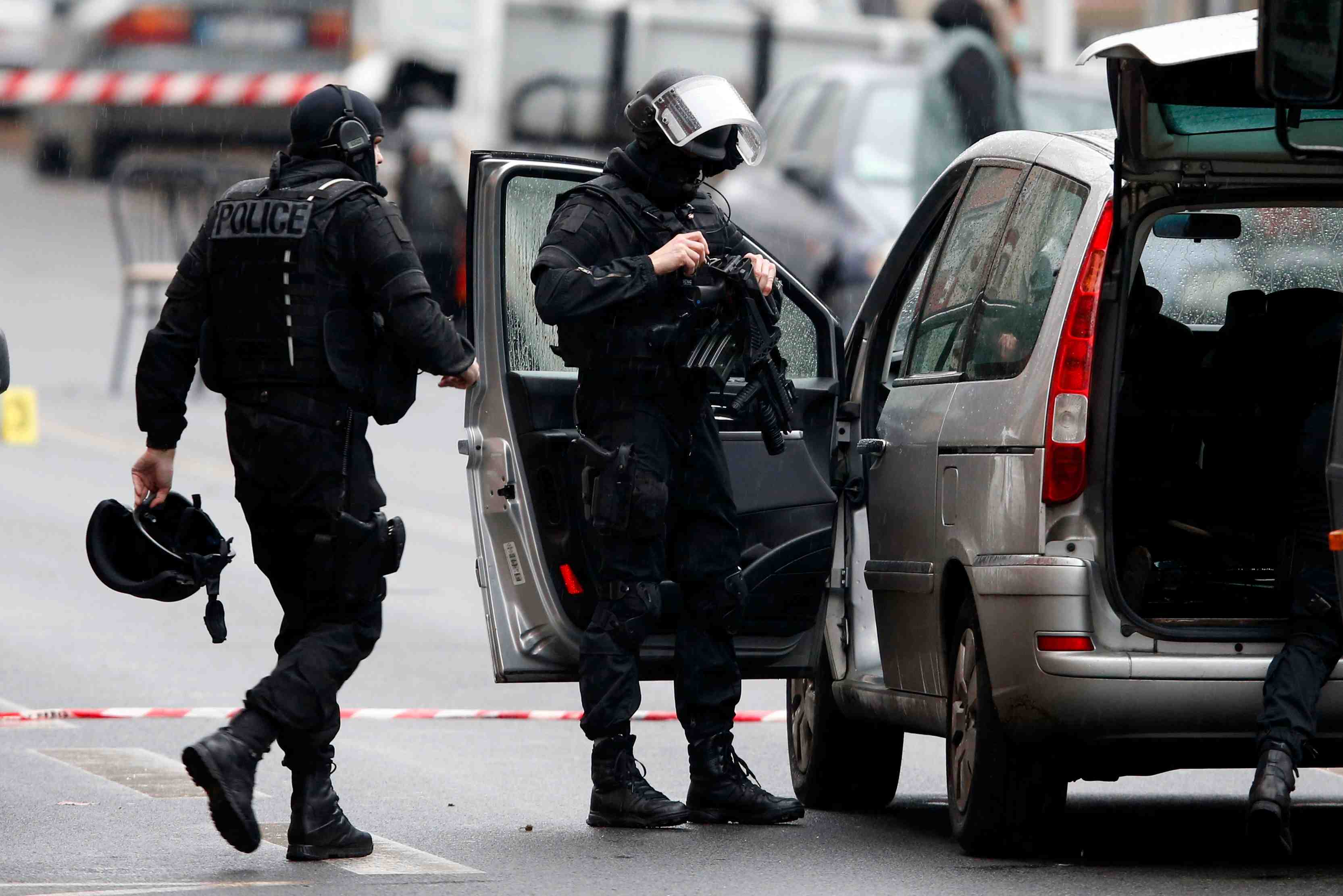 Appel a temoins au lendemain de la fusillade de montrouge