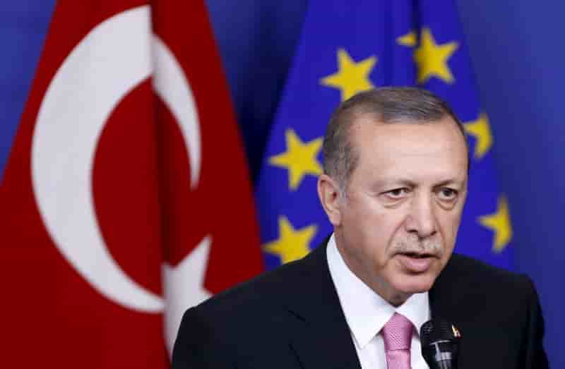 Le president turc estime que l'ue a mis du temps a se reveiller face a la crise des migrants