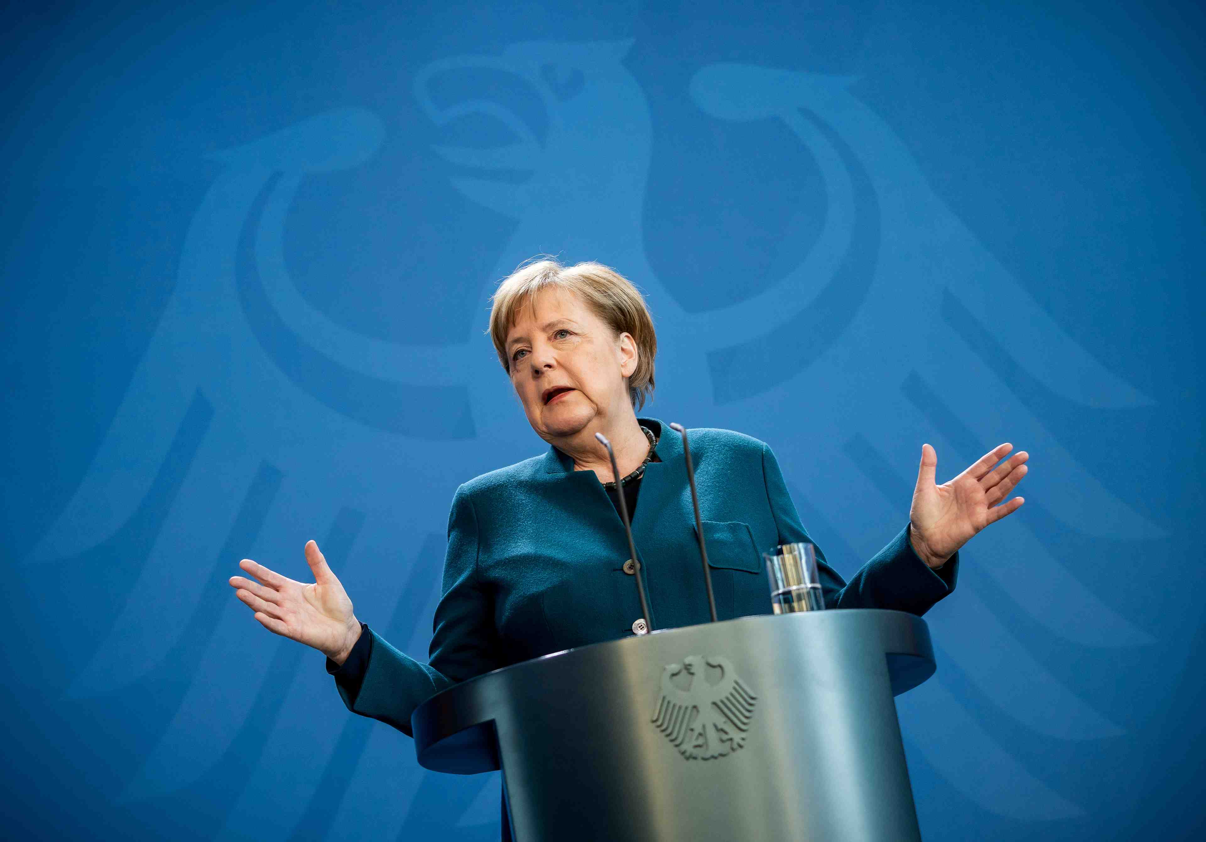 Coronavirus: merkel en isolement apres un contact avec un medecin infecte