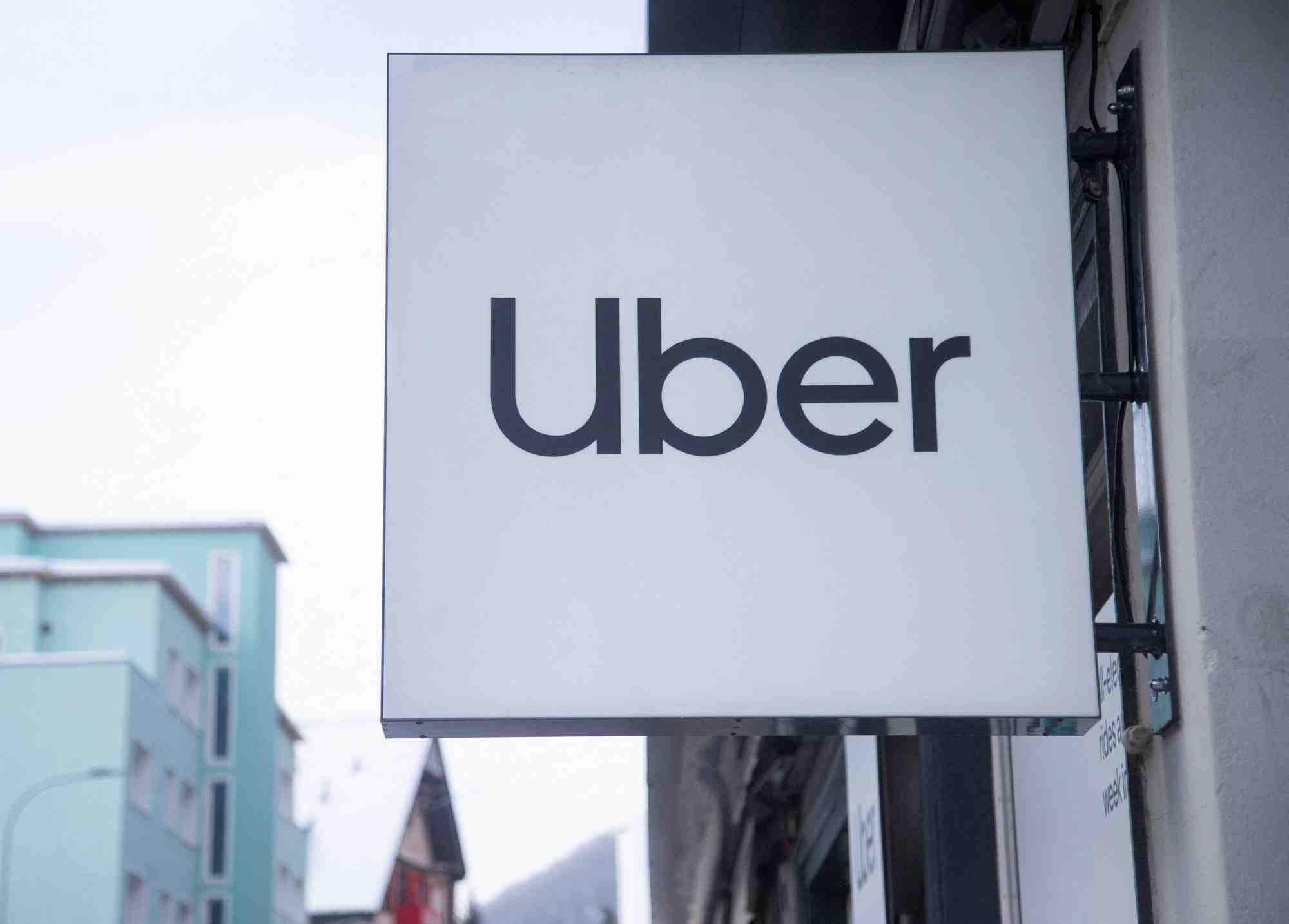 Le logo d'uber a davos