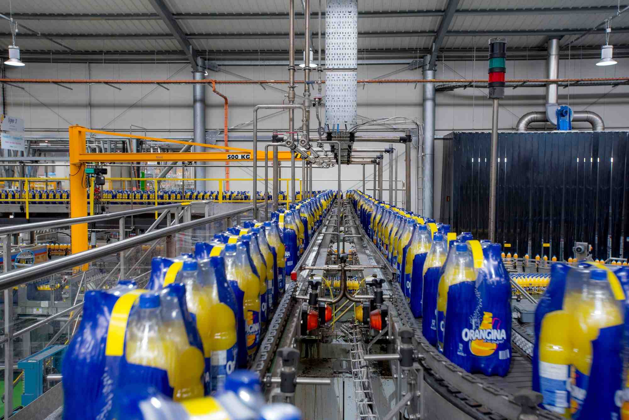 La future organisation logistique de Suntory à Donnery prévoit une liaison directe entre les lignes d’embouteillage et le futur entrepôt de stockage.