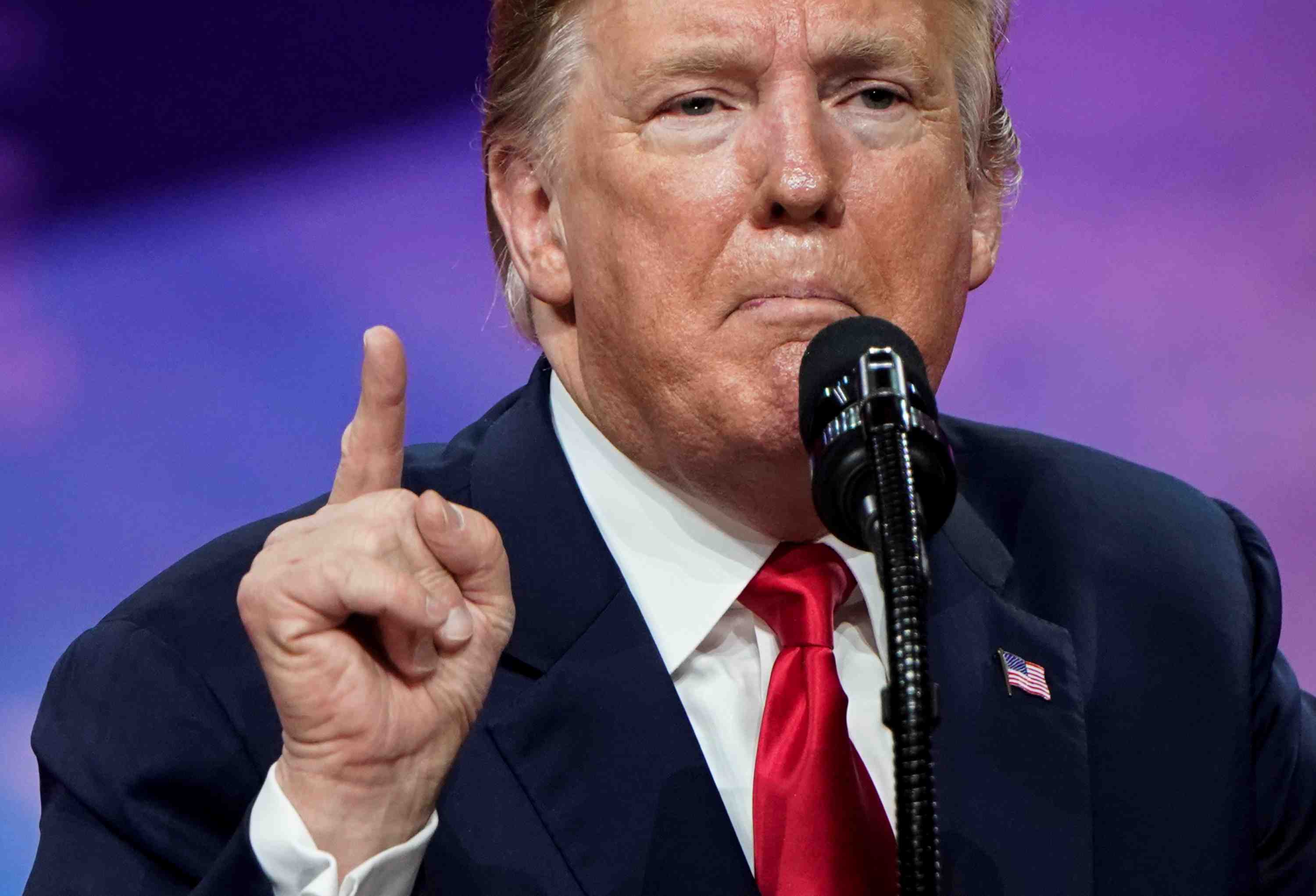 Trump attaque mueller avant le rapport sur l'enquete russe