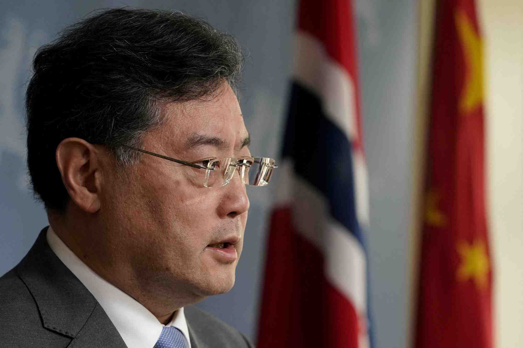Le ministre chinois des affaires etrangeres qin gang en visite a oslo, en norvege