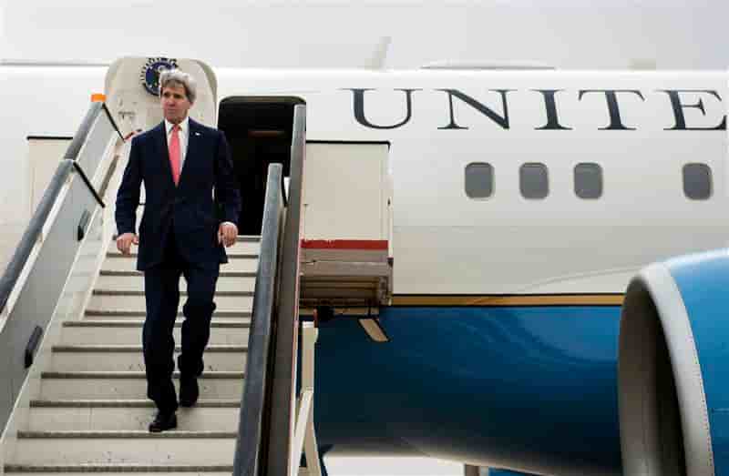 Israël et les Palestiniens sont face à un puzzle, dit John Kerry
