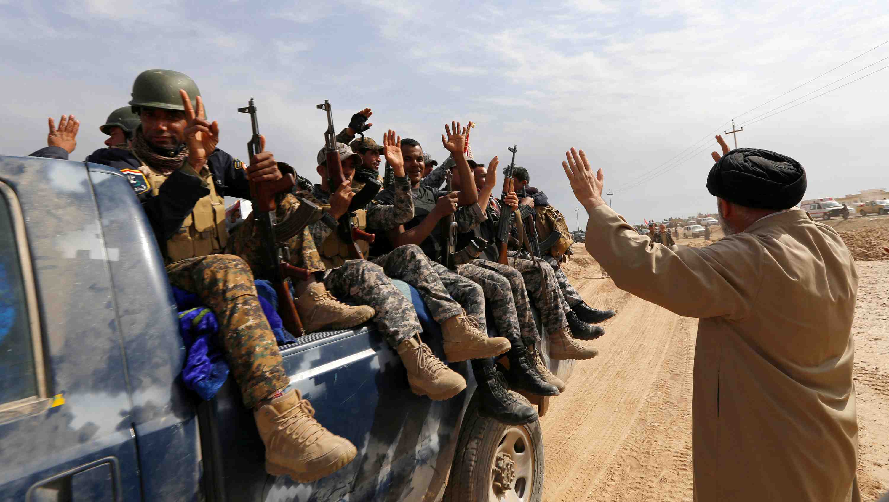 L'armee irakienne suspend son offensive a tikrit