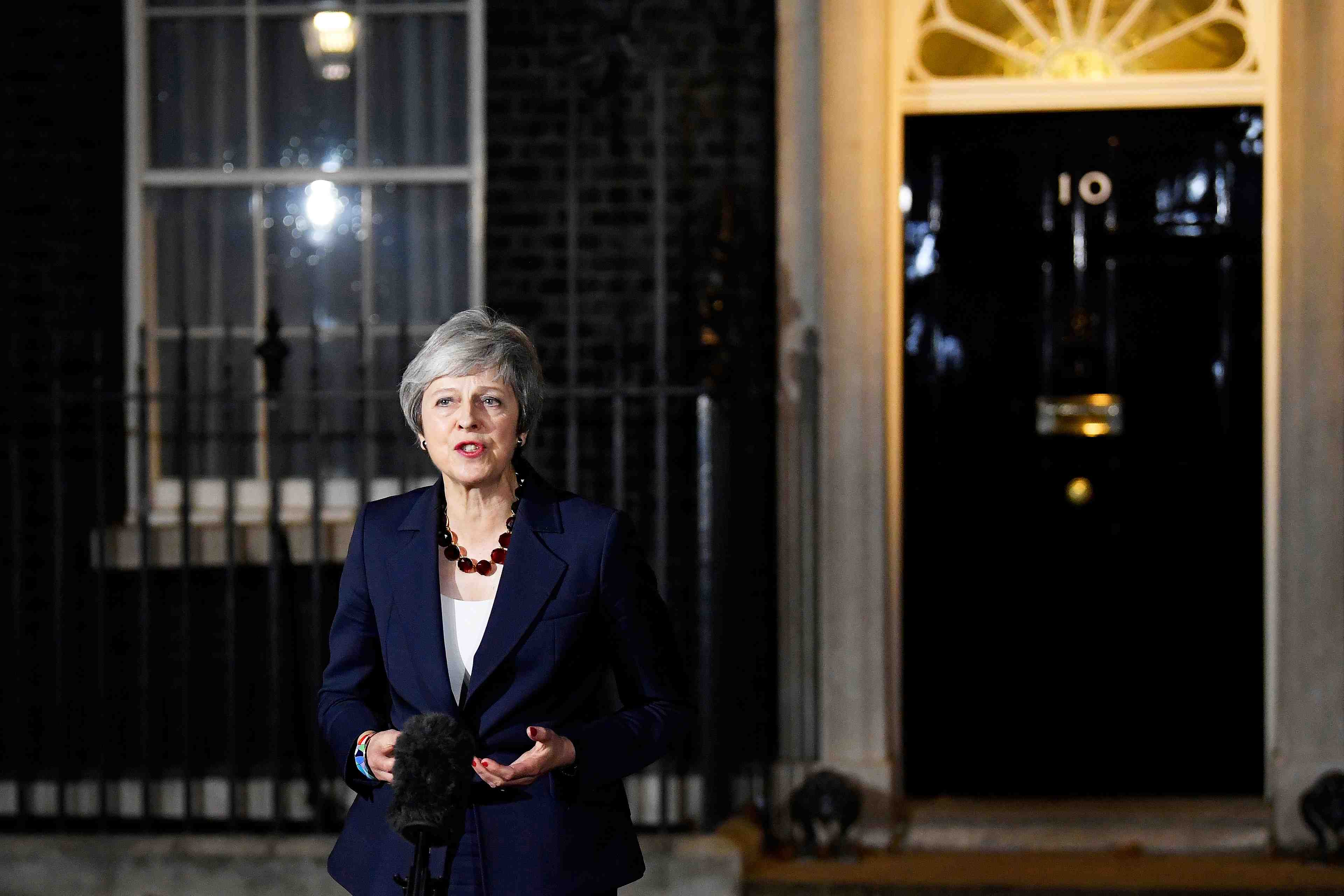 Brexit: may dit avoir obtenu le soutien de son cabinet