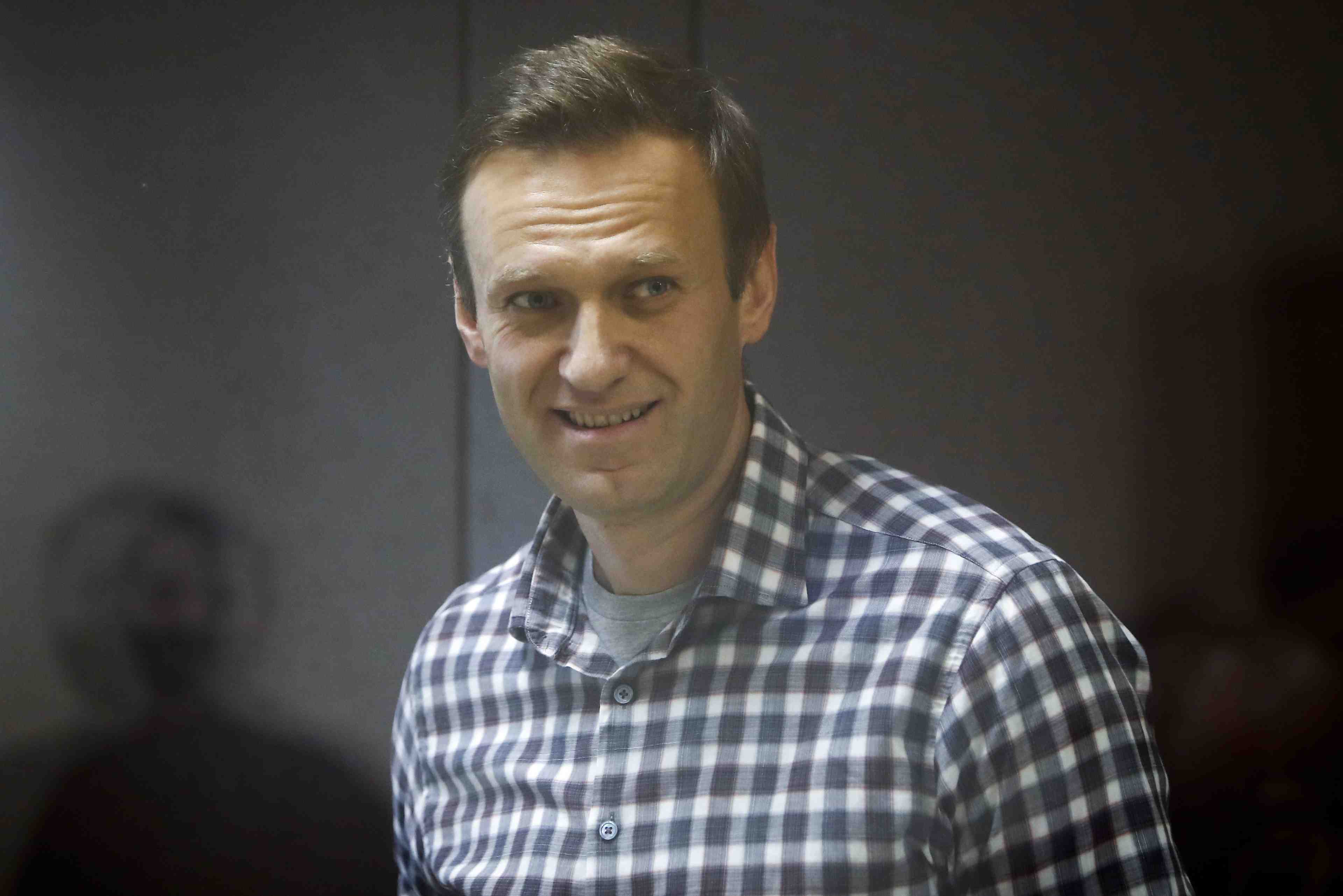 Russie: navalny deplace dans un centre de detention garde secret, selon son avocat