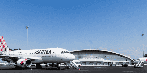 Desservi par Air France et Volotea, l'aéroport de Caen est de loin le premier aéroport de Normandie