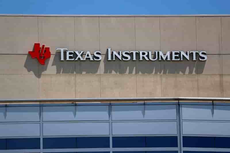 Demission du directeur general de texas instruments
