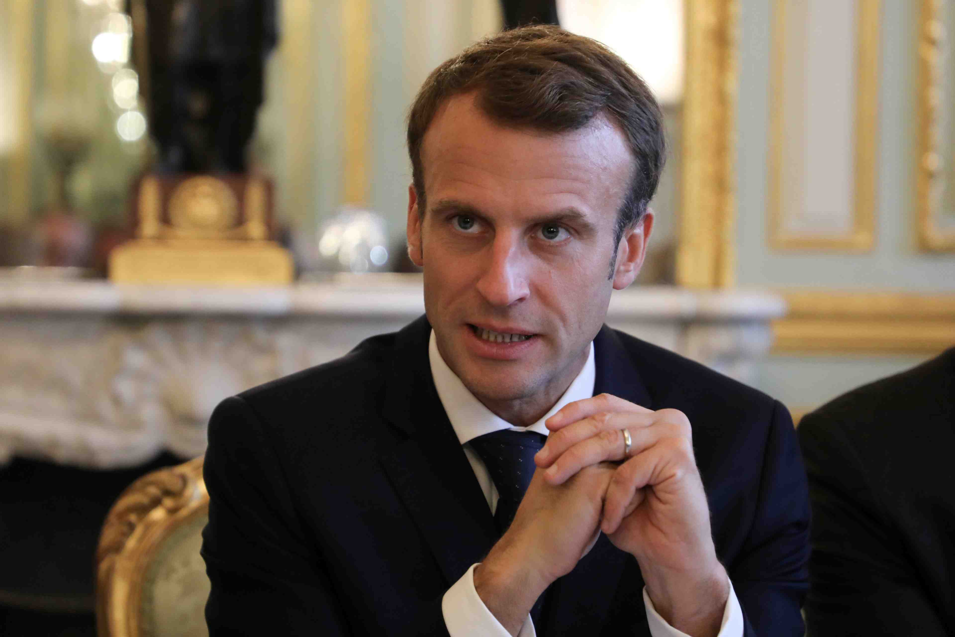 Macron dramatise les enjeux europeens
