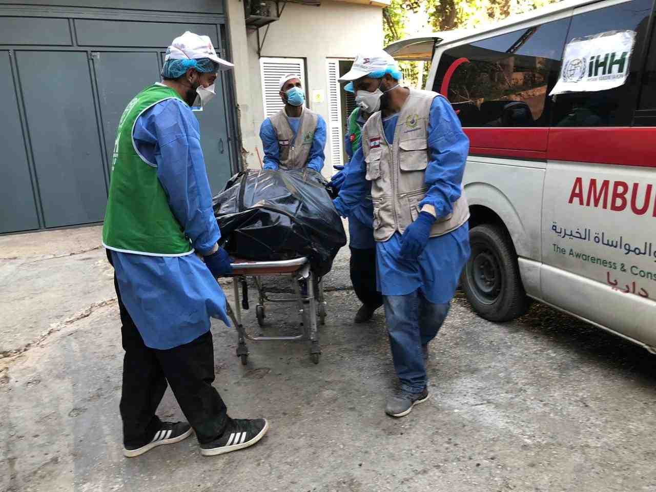 Le bilan s'alourdit a beyrouth, 135 morts et pres de 5.000 blesses