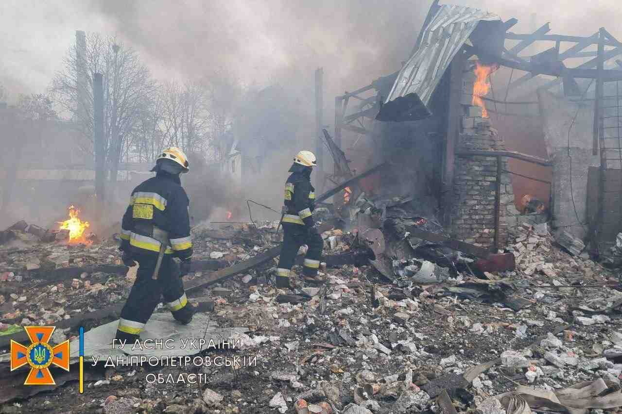 Ukraine: frappes aeriennes contre dniepr, au moins un mort