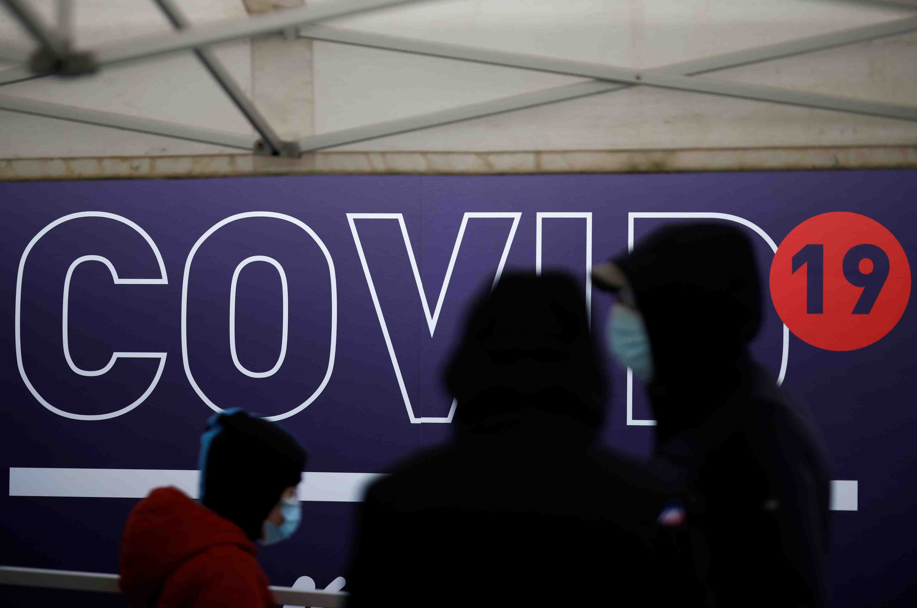 Coronavirus: des cas de variant sud-africain detectes au nord de paris