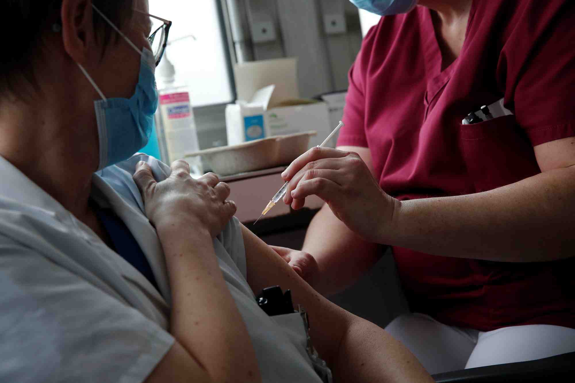 Coronavirus: pres de 2,84 millions de vaccinations realisees en france