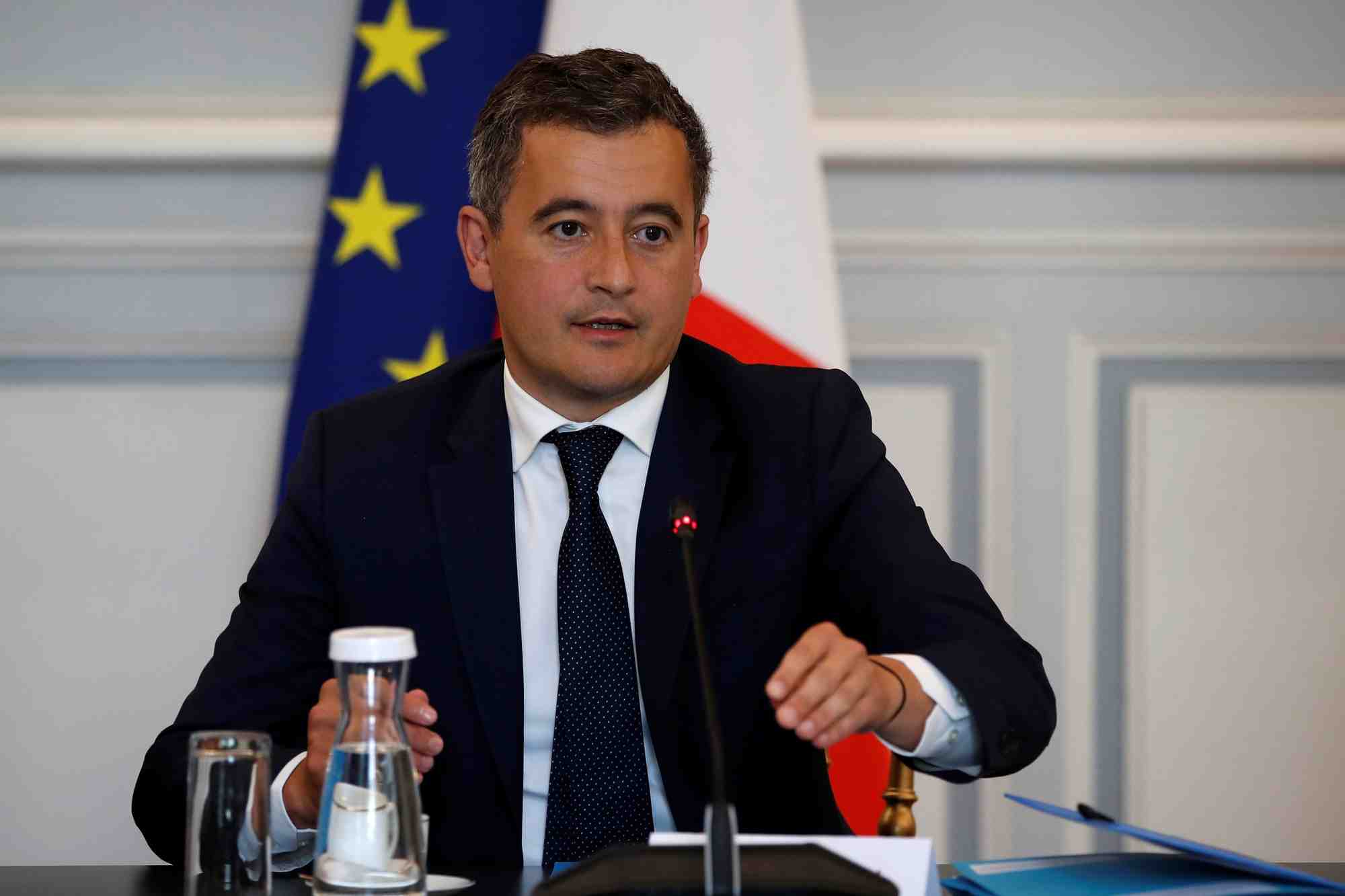 Gerald darmanin, lors d'une reunion avec des representants de la police nationale et de la gendarmerie