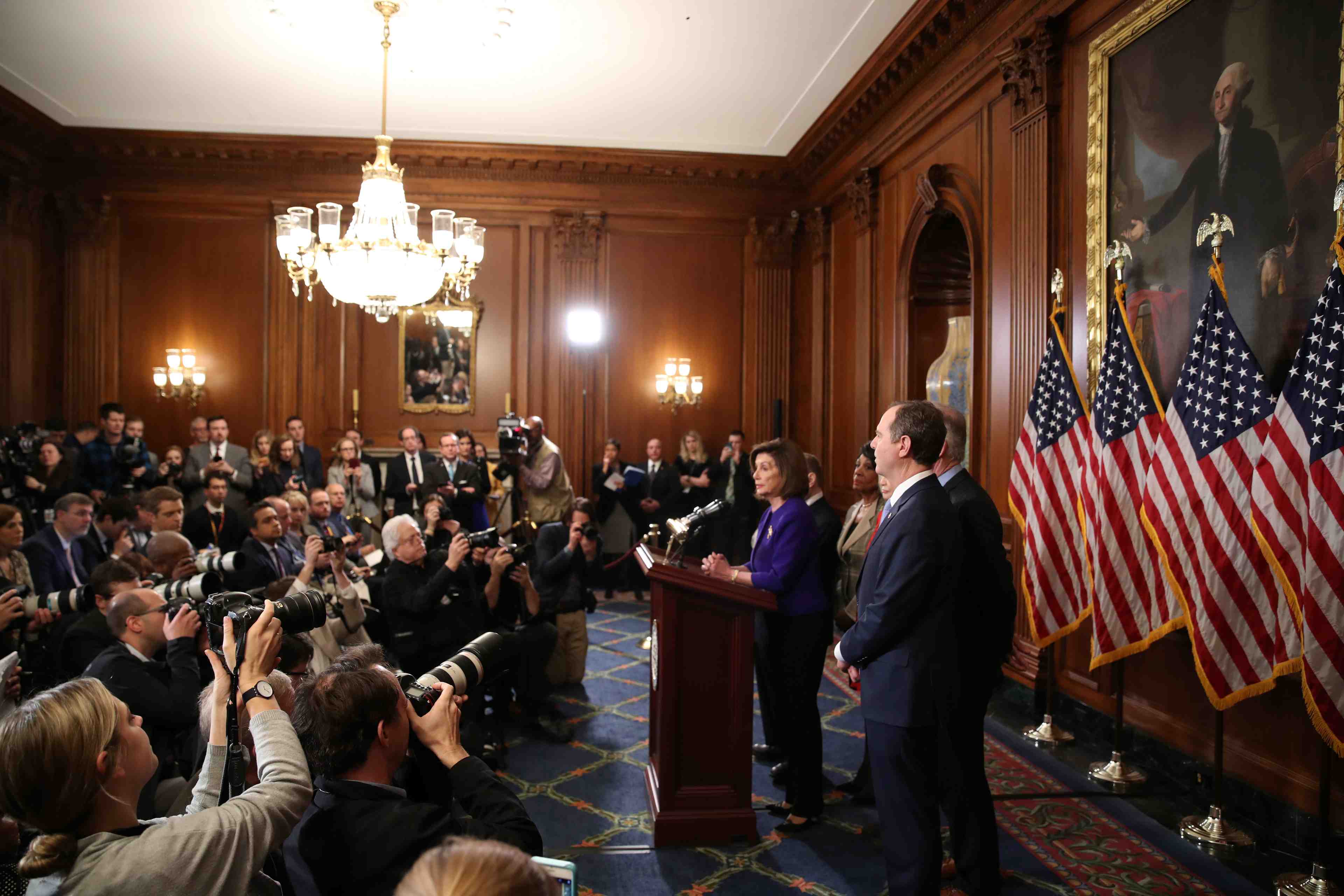 Usa: les democrates devoilent les charges retenues contre trump