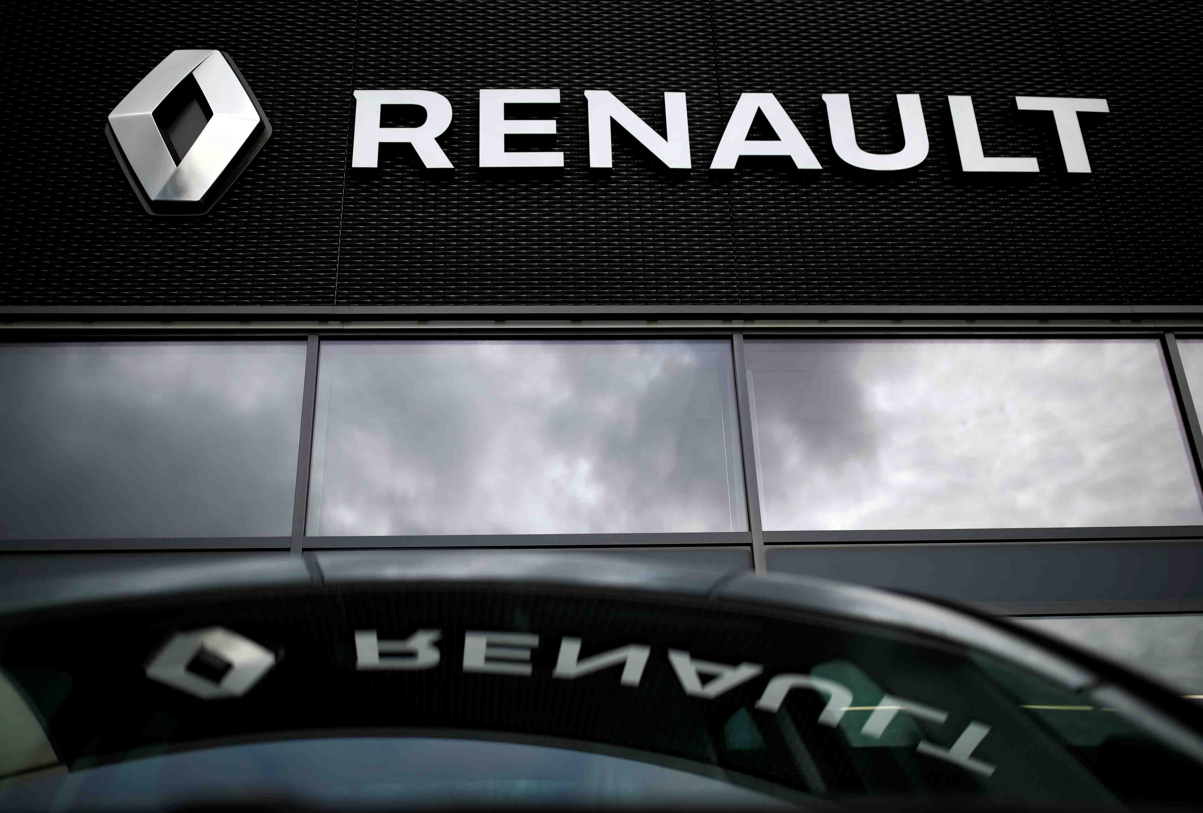 Renault: production suspendue a sandouville apres une decision de justice