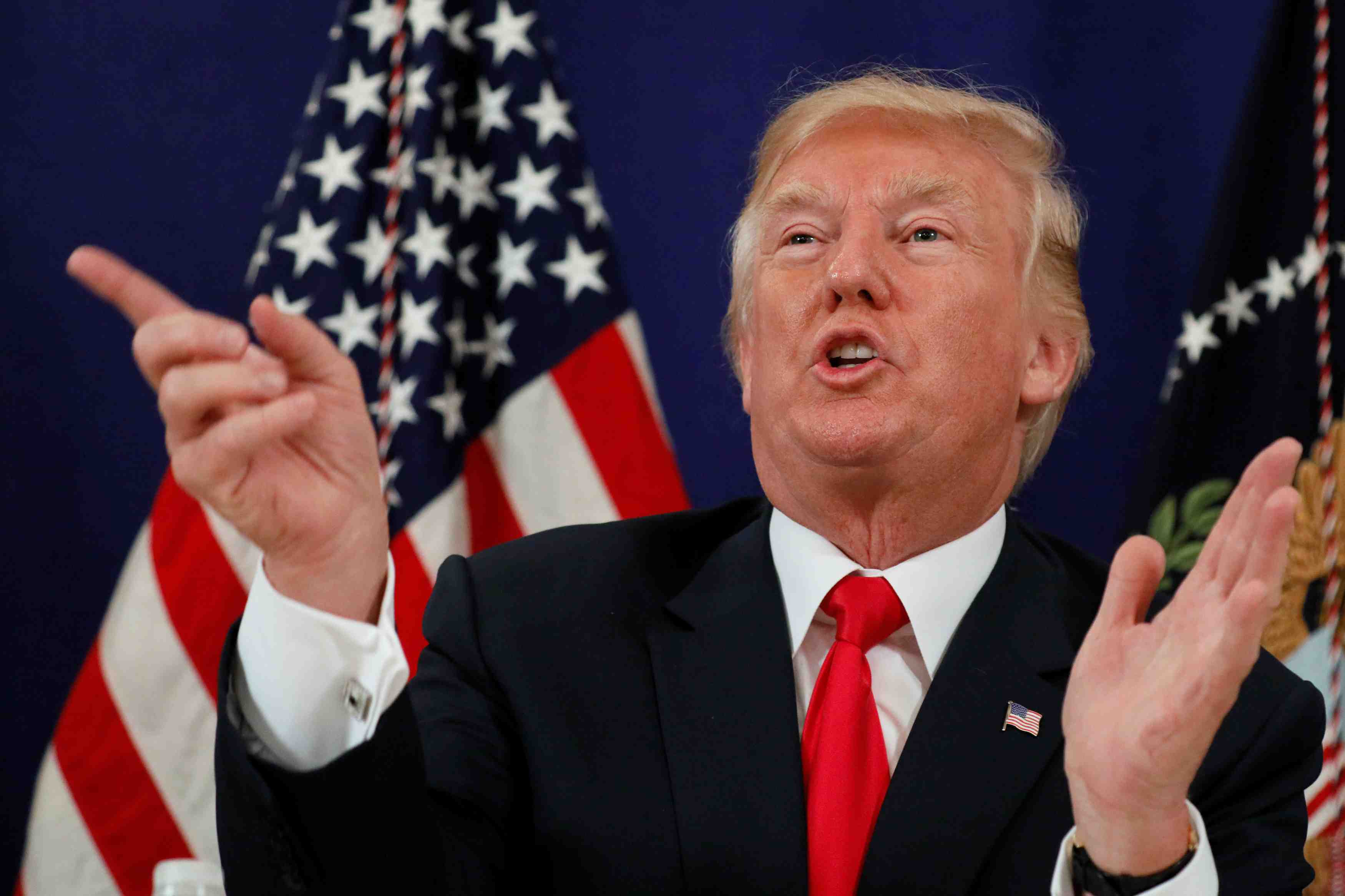Trump depeche des emissaires au proche-orient