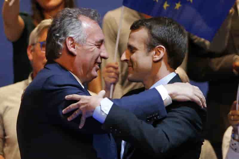 Fin de crise en vue entre le modem et la republique en marche