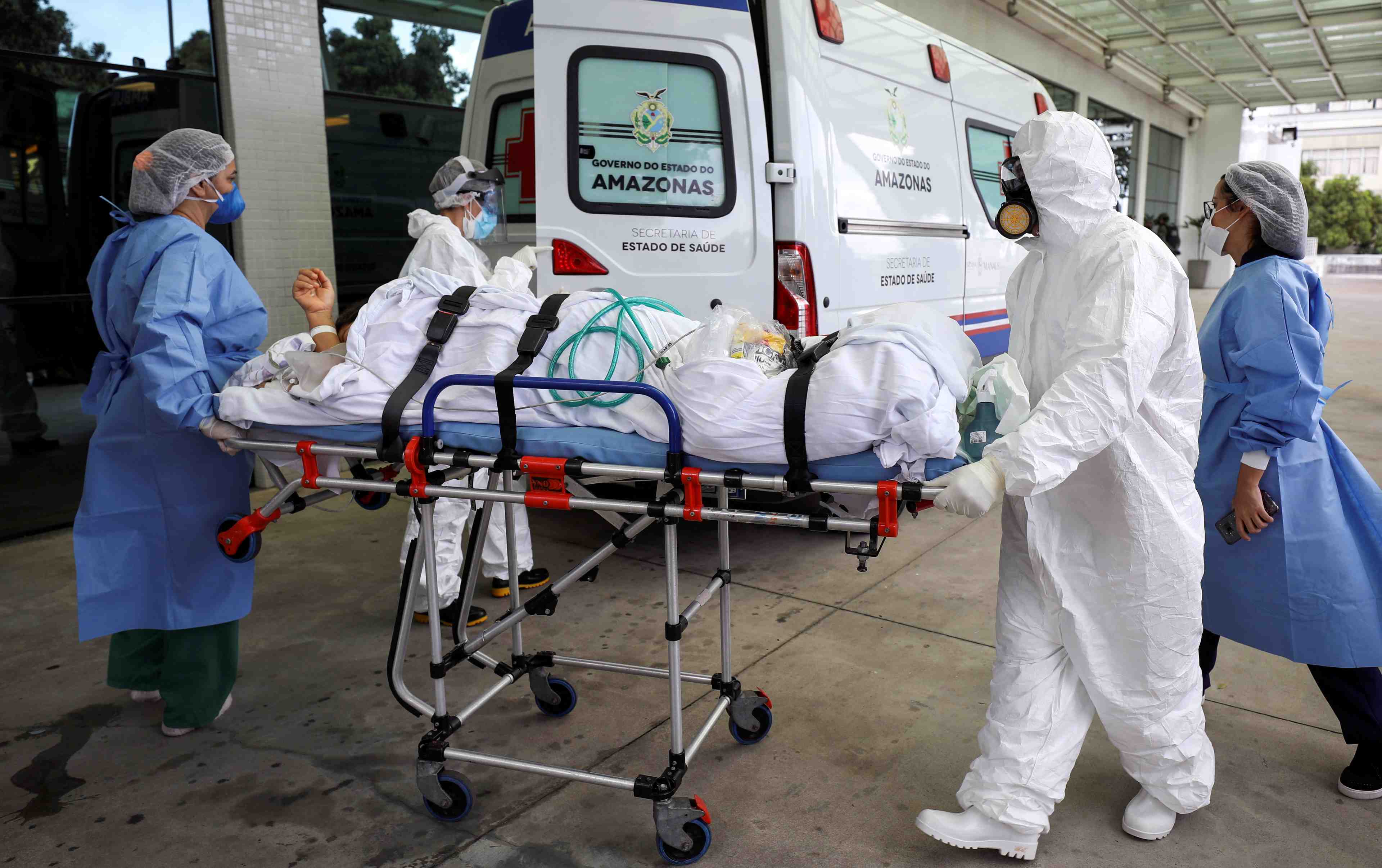 Coronavirus: nouveau record de deces sur une journee au bresil