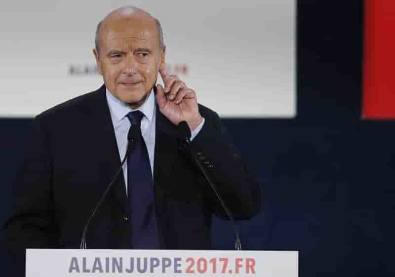 Juppe reste en tete dans un sondage