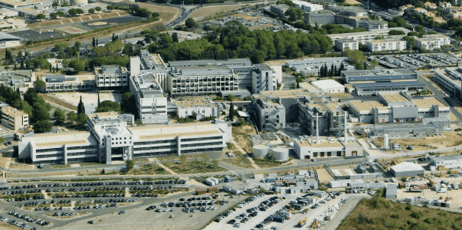 La nouvelle unité de production de Sanofi s'étend sur 5 000 m2 au sein de son site montpelliérain