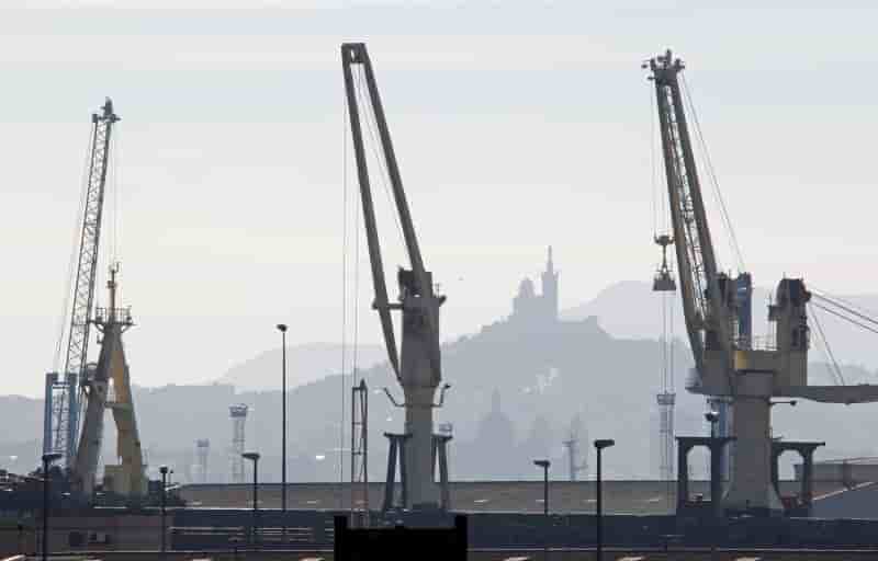 L'ouverture d'une nouvelle ligne de fret vers la corse cree des tensions a marseille