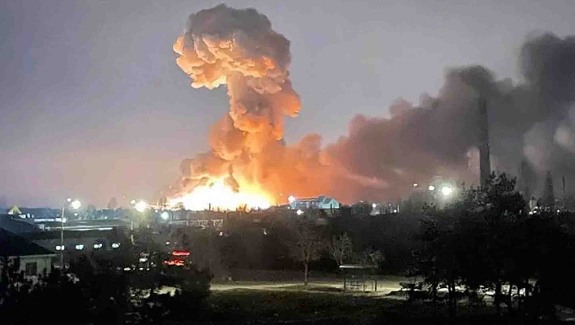 Ukraine, pilonnage de Kiev, missiles, Russie