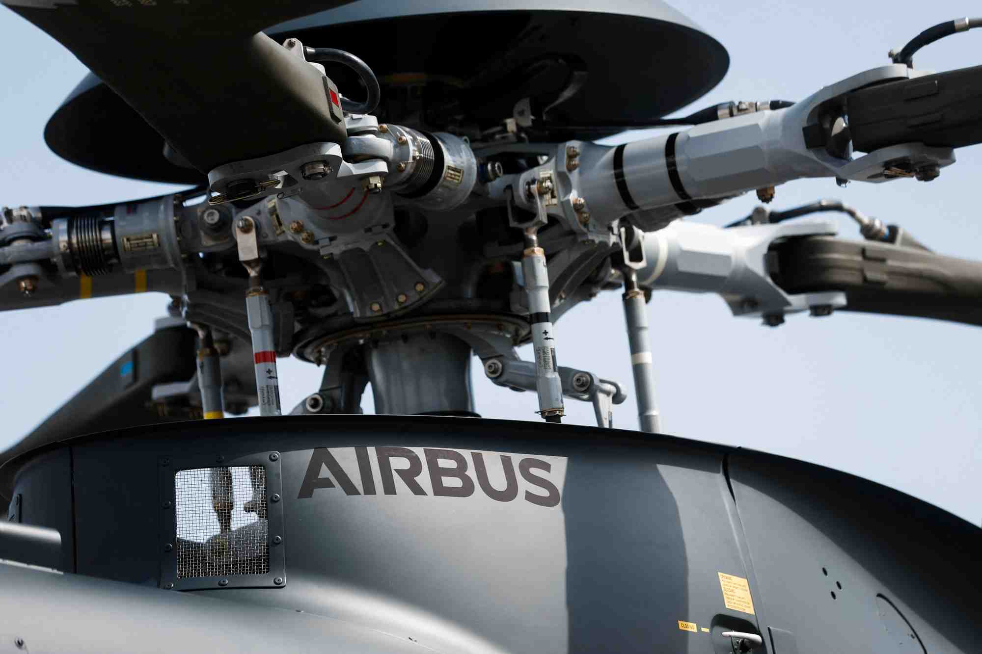 Un helicoptere h225m d'airbus