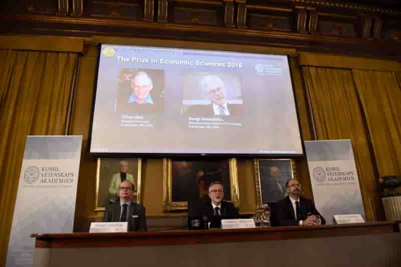 Le nobel d'economie pour olivier hart et bengt holmstrom
