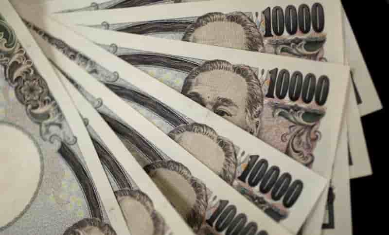 Tokyo rehausse le diagnostic economique pour la 1ere fois en 7 mois