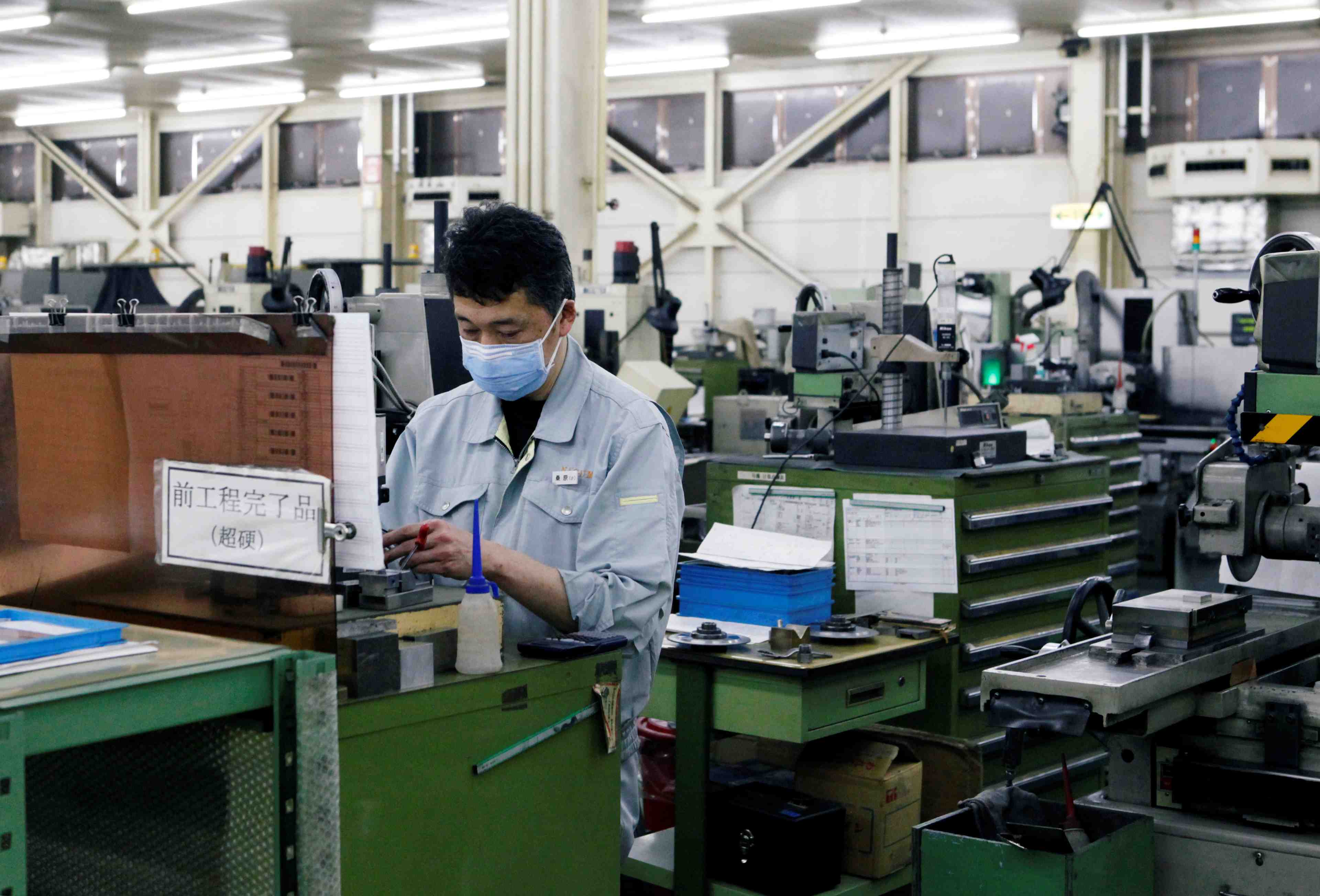 Japon: la croissance de l'economie au 3e trimestre revisee a la hausse