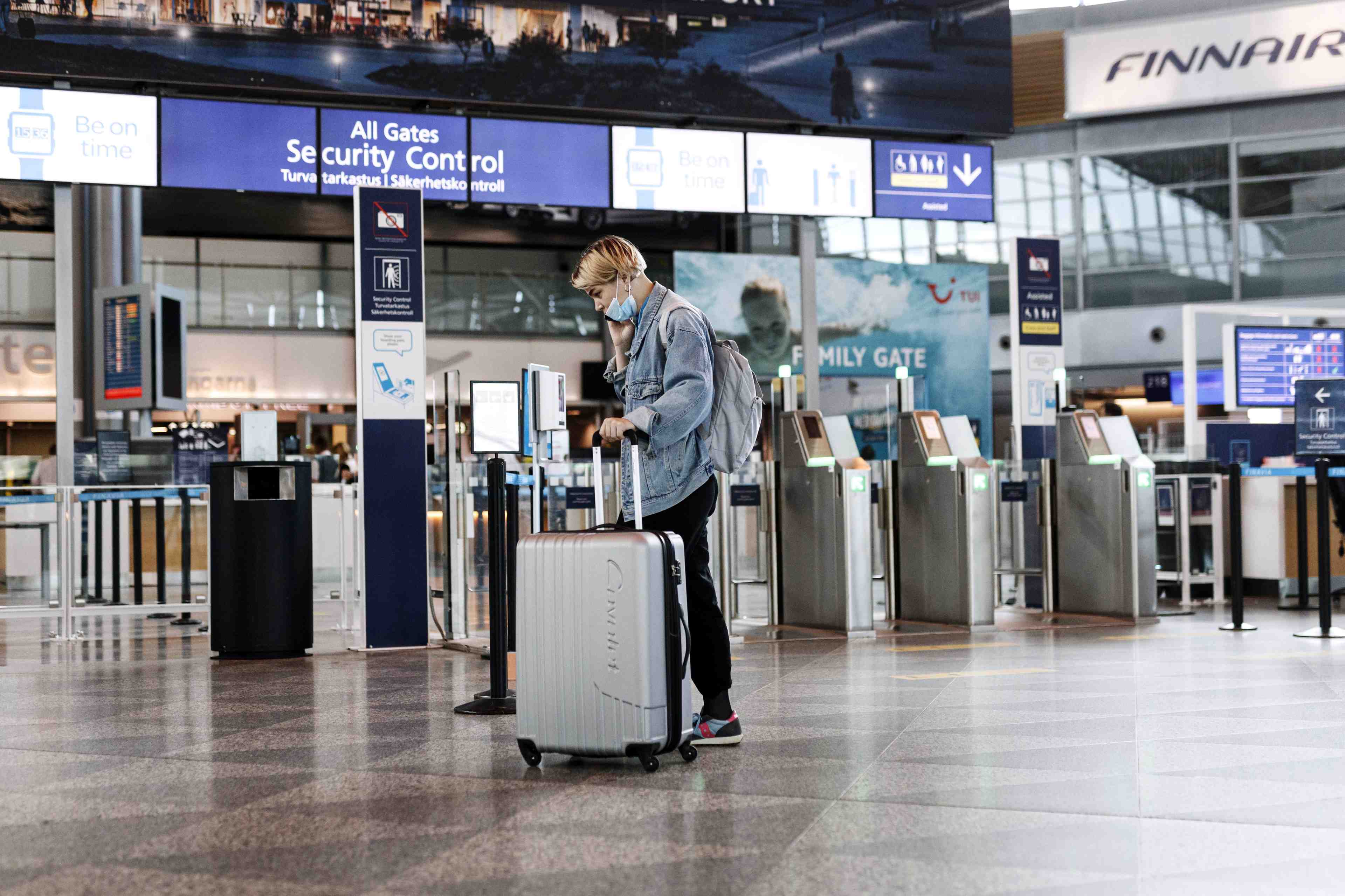 Coronavirus: la finlande connait un pic d'infections apres le retour de russie de supporters de football