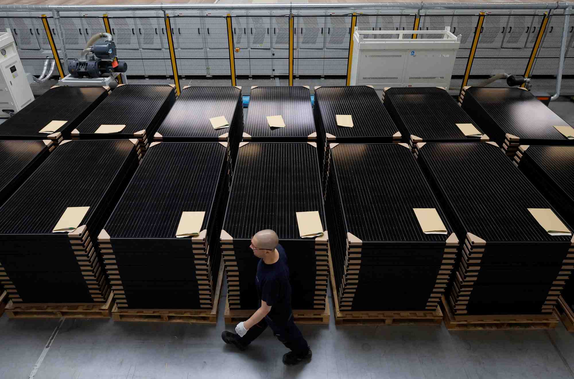Une usine de panneaux photovoltaiques