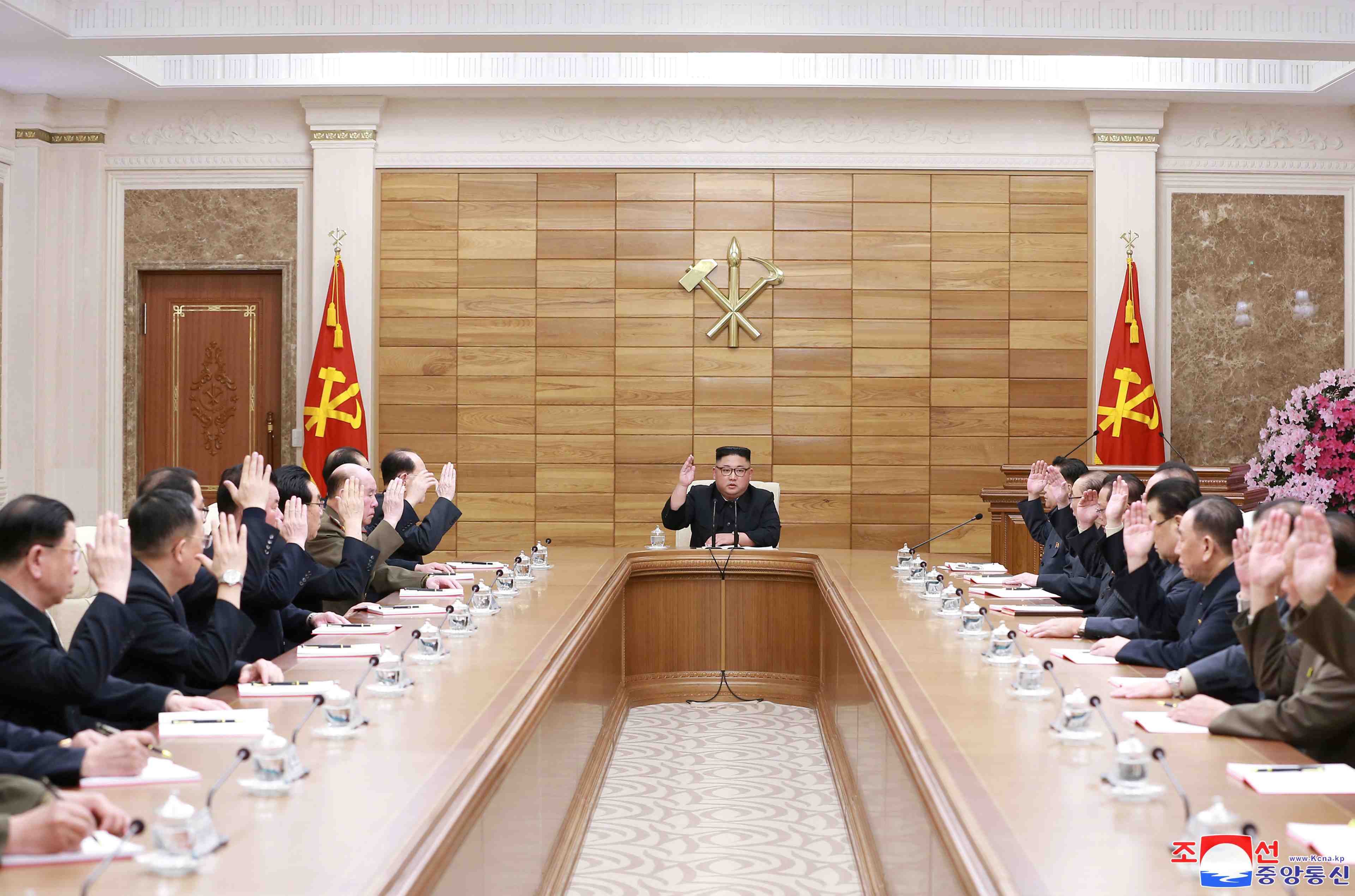 Kim jong-un attend que washington change d'attitude