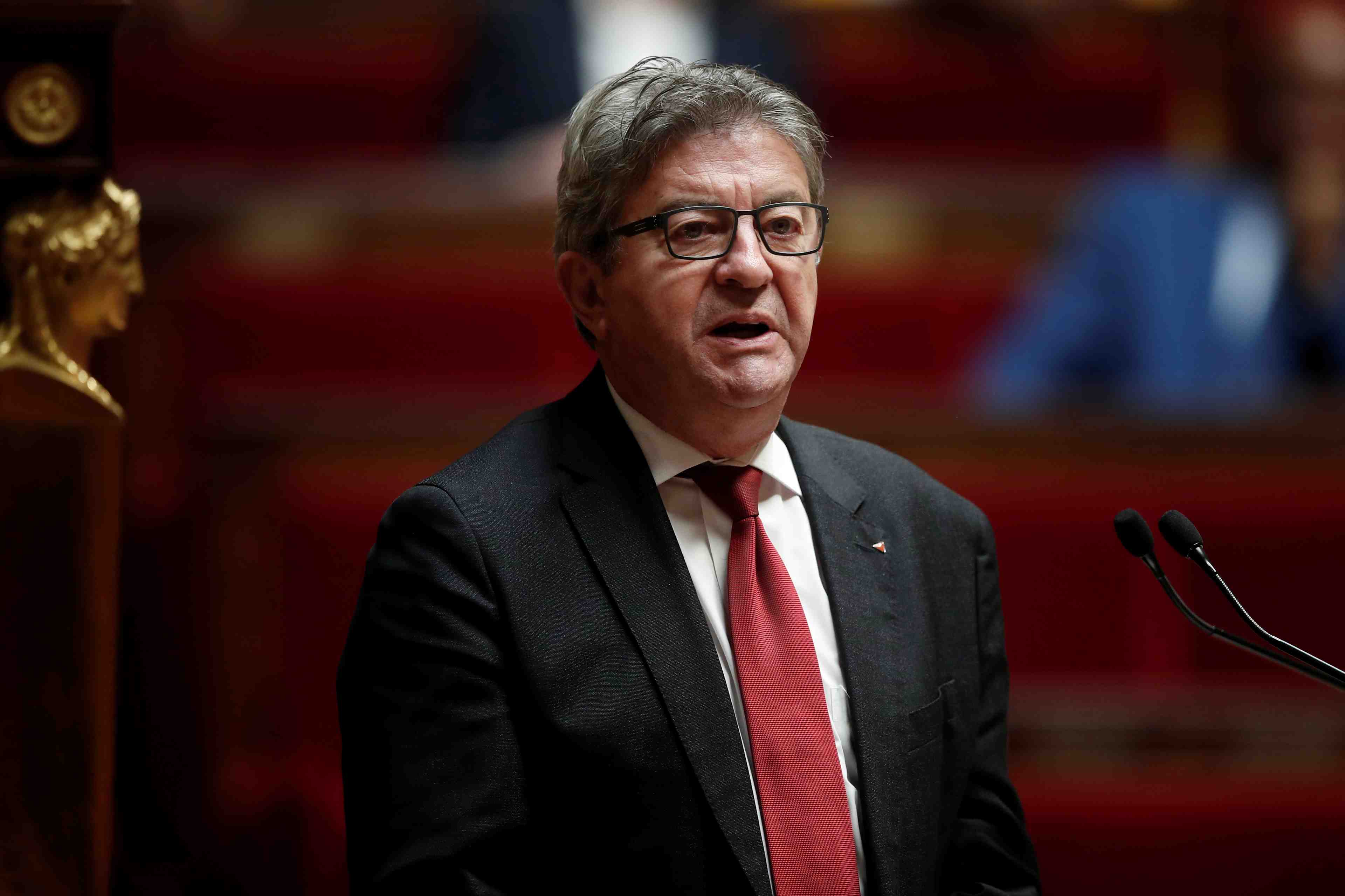 Melenchon condamne a trois mois avec sursis