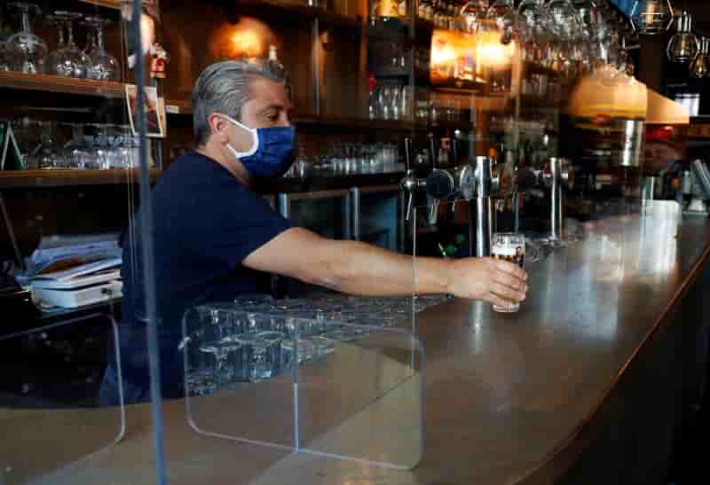 La belgique va rouvrir bars et restaurants, les boites de nuit attendront