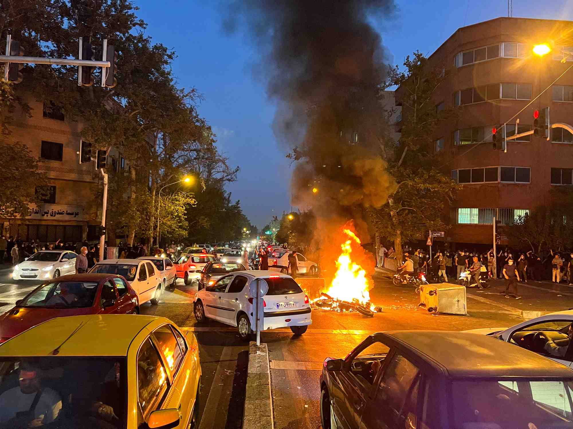 Photo d'archives : manifestation sur la mort de mahsa amini, a teheran