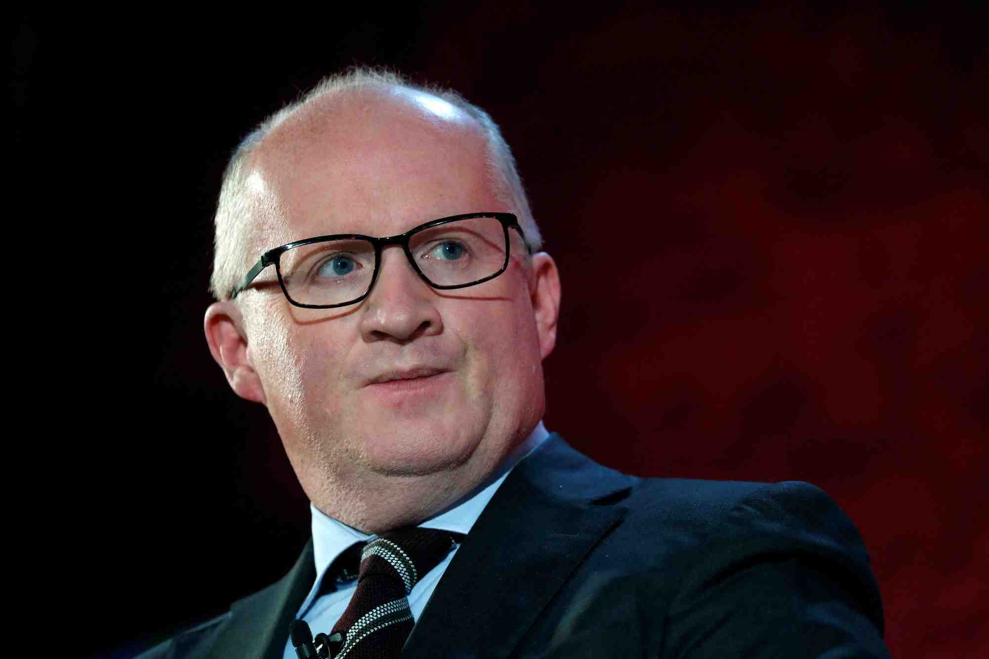 « Nous ne nous engageons pas à l'avance sur un rythme de baisse précis mais, nous devrons progressivement réduire nos taux », a affirmé Philip Lane.