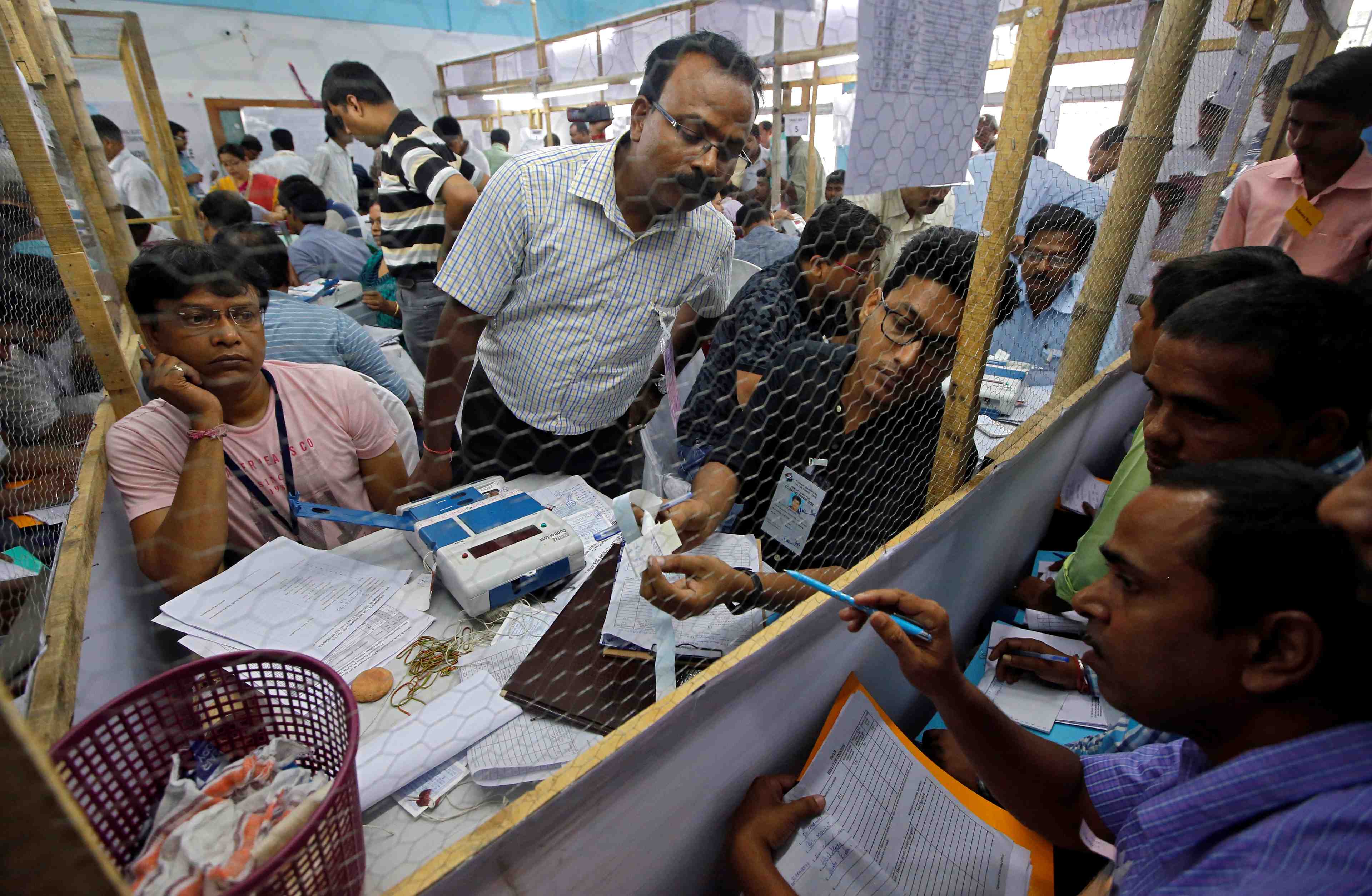 Debut du depouillement en inde apres les legislatives