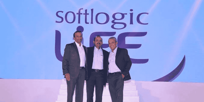 Le président de Softlogic, Ashok Pathirage (à gauche), serial entrepreneur et l'une des fortunes du Sri Lanka, veut jouer ses cartes en Afrique.