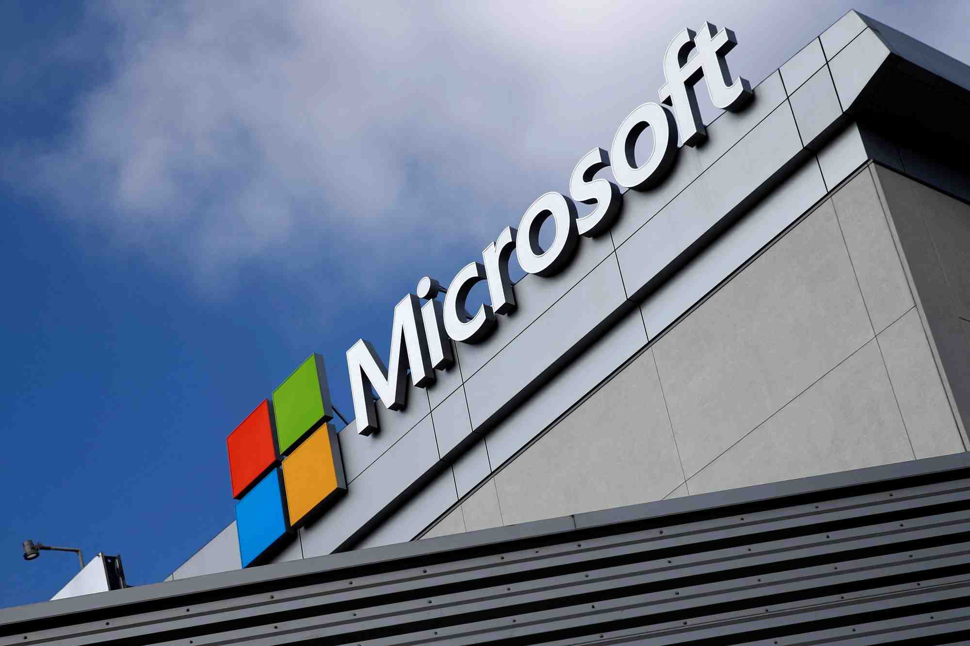 Un logo microsoft a los angeles