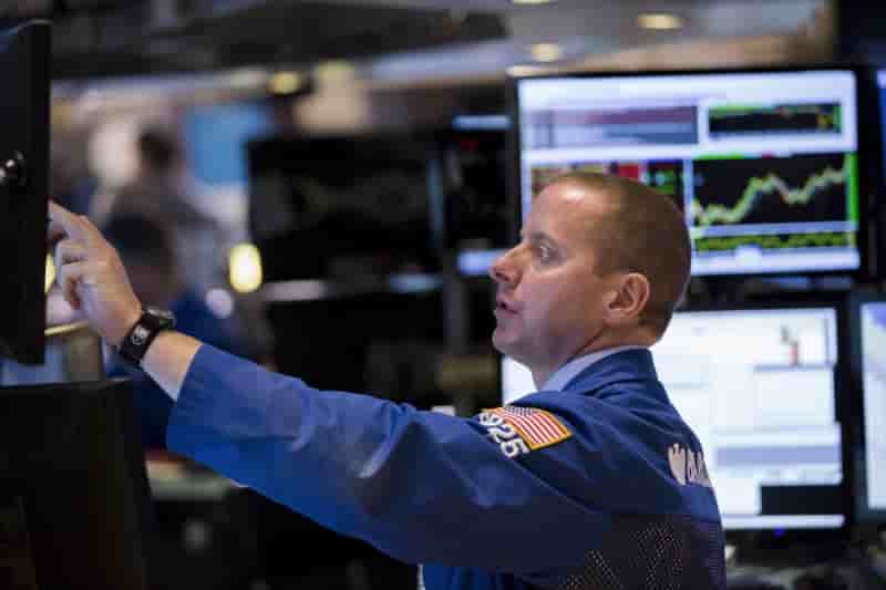 La bourse de new york finit en baisse